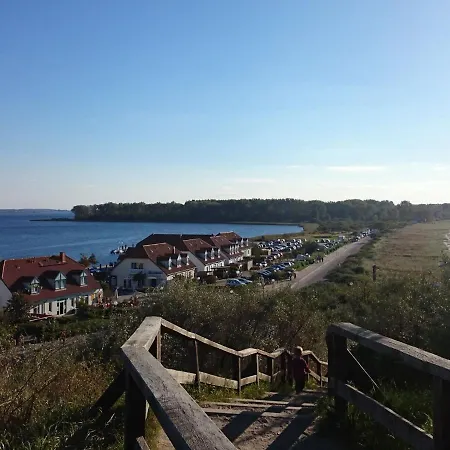 Holiday home Cosy In By The Sea Pepelow