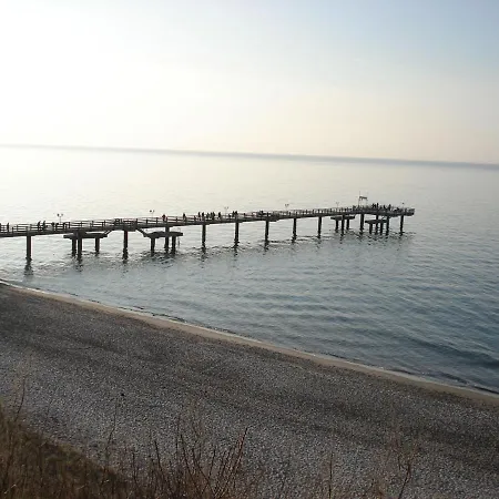 Holiday home Cosy In By The Sea Pepelow
