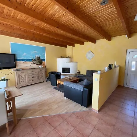 Holiday home Cosy In By The Sea *